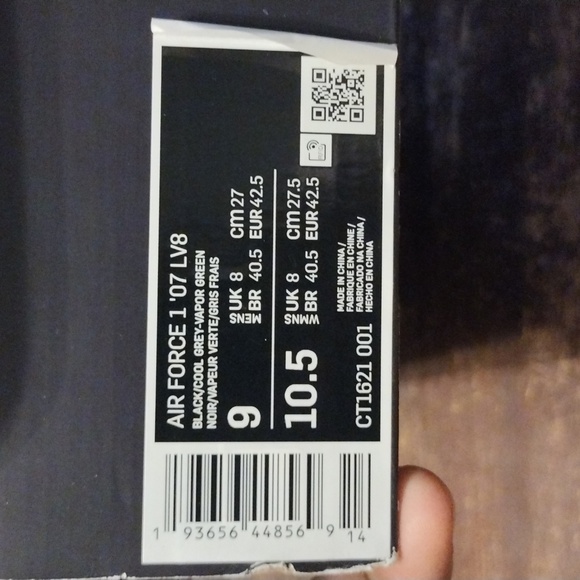 Nike Air Force 1. 07 LV8 black cool gray. Size 9 - Picture 8 of 8
